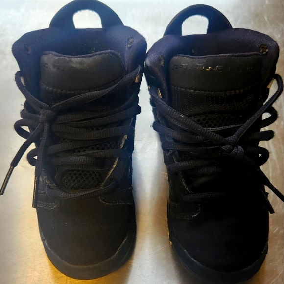 Nike Jordan's kids size 11c - Picture 1 of 6